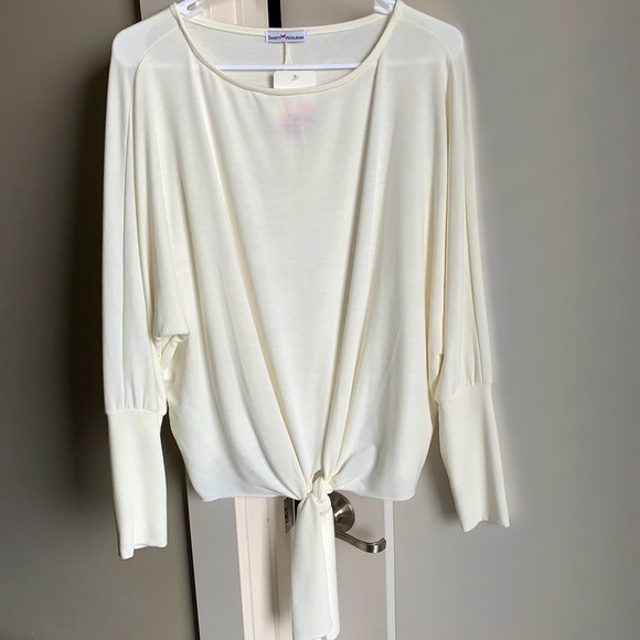 Long Sleeve Ivory Front Knot Top - Picture 1 of 2